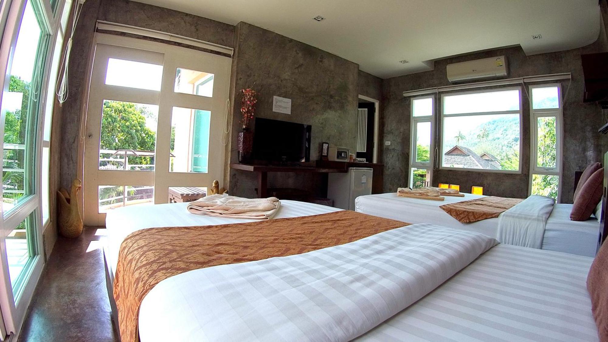 Silver Sands Resort - Тау Экстерьер фото