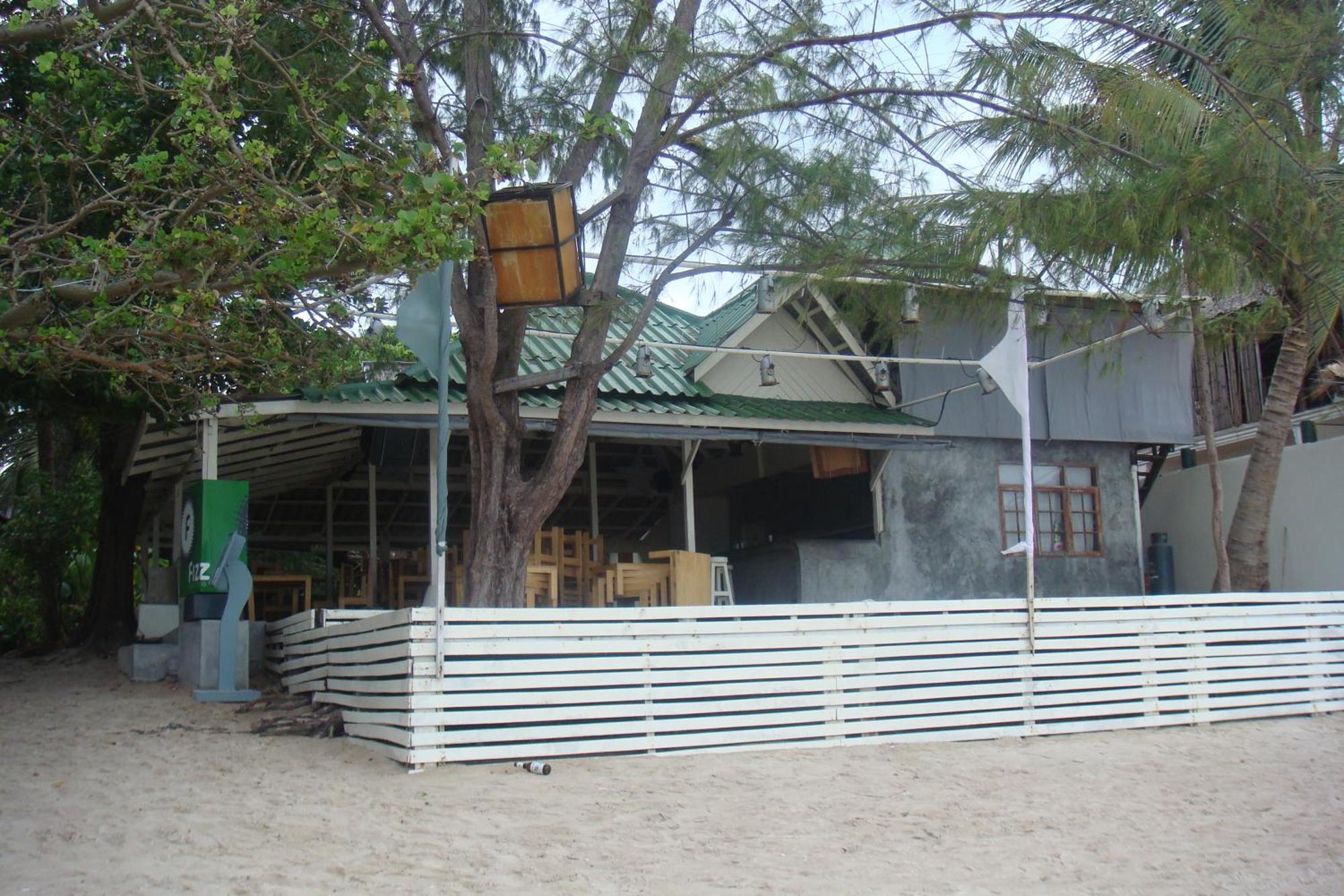 Silver Sands Resort - Тау Экстерьер фото