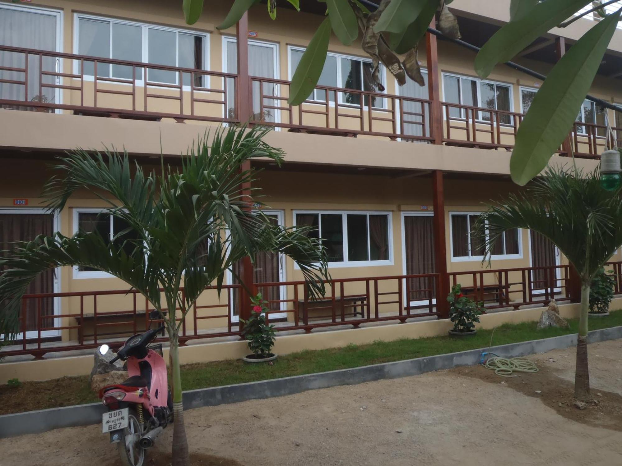 Silver Sands Resort - Тау Экстерьер фото