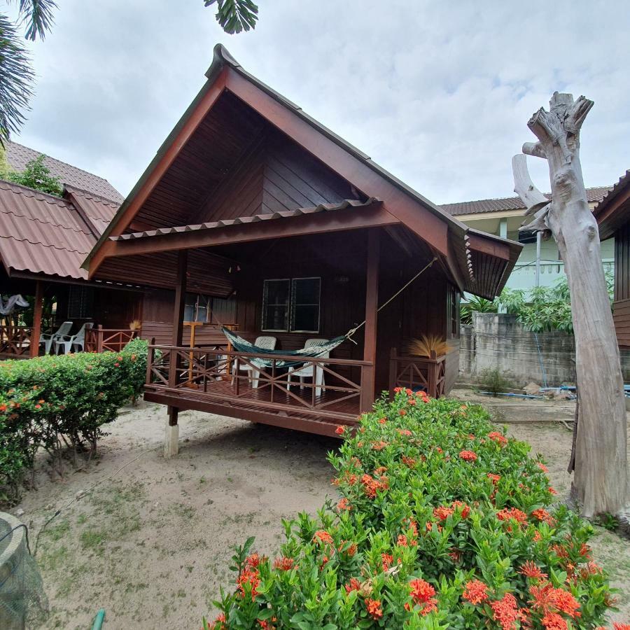 Silver Sands Resort - Тау Экстерьер фото
